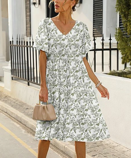 Hot Sale β¨ Pink Daisy White & Green Floral Tiered V-Neck A-Line π Dress - Plus π