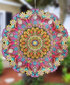 Brand new ✔️ Exhart Pink & Yellow Daisy Laser-Cut Metal Hanging Spinner 😍