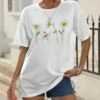 Wholesale 😍 Pink Daisy White & Green Floral Oversize Crewneck Tee - 👩 Women 🎉