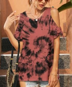 Flash Sale 🔥 Pink Daisy Rust & Black Tie-Dye Short-Sleeve Cutout Top - 👩 Women ⌛