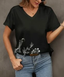 Cheapest 👏 Pink Daisy Black & Gray Floral V-Neck Tee - 👩 Women 🔥
