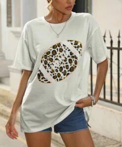 Deals ⌛ Pink Daisy White & Brown Leopard Football Crewneck Top - 👩 Women 🎉