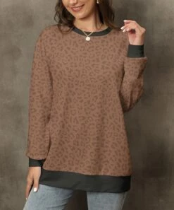 Deals 🌟 Pink Daisy Brown Leopard Crewneck Sweatshirt - 👩 Women ⭐