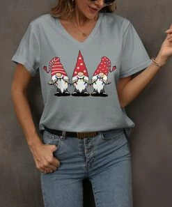 Budget ✨ Pink Daisy Gray & Red Gnome V-Neck Top - 👩 Women 🎉