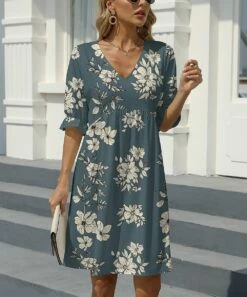 Budget β€οΈ Pink Daisy Blue & White Floral V-Neck Empire-Waist π Dress - π© Women & Plus π