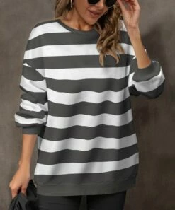 New 🌟 Pink Daisy Gray & White Stripes Crewneck Sweatshirt - 👩 Women 🧨