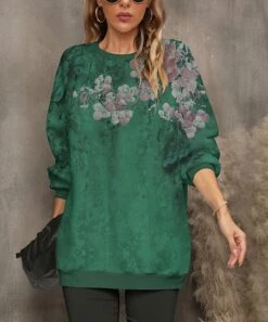 Deals ✨ Pink Daisy Green & Mauve Floral Crewneck Sweater - 👩 Women 😉