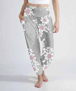 Hot Sale 🥰 Beyond This Plane Gray & Pink Daisies Pocket Harem Pants - 👩 Women ❤️