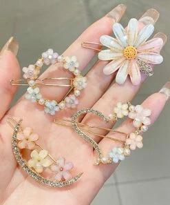 Budget 𧨠Lady Arya Yellow & Pink Crystal Daisy PavΓ© Hair Clip Set π₯